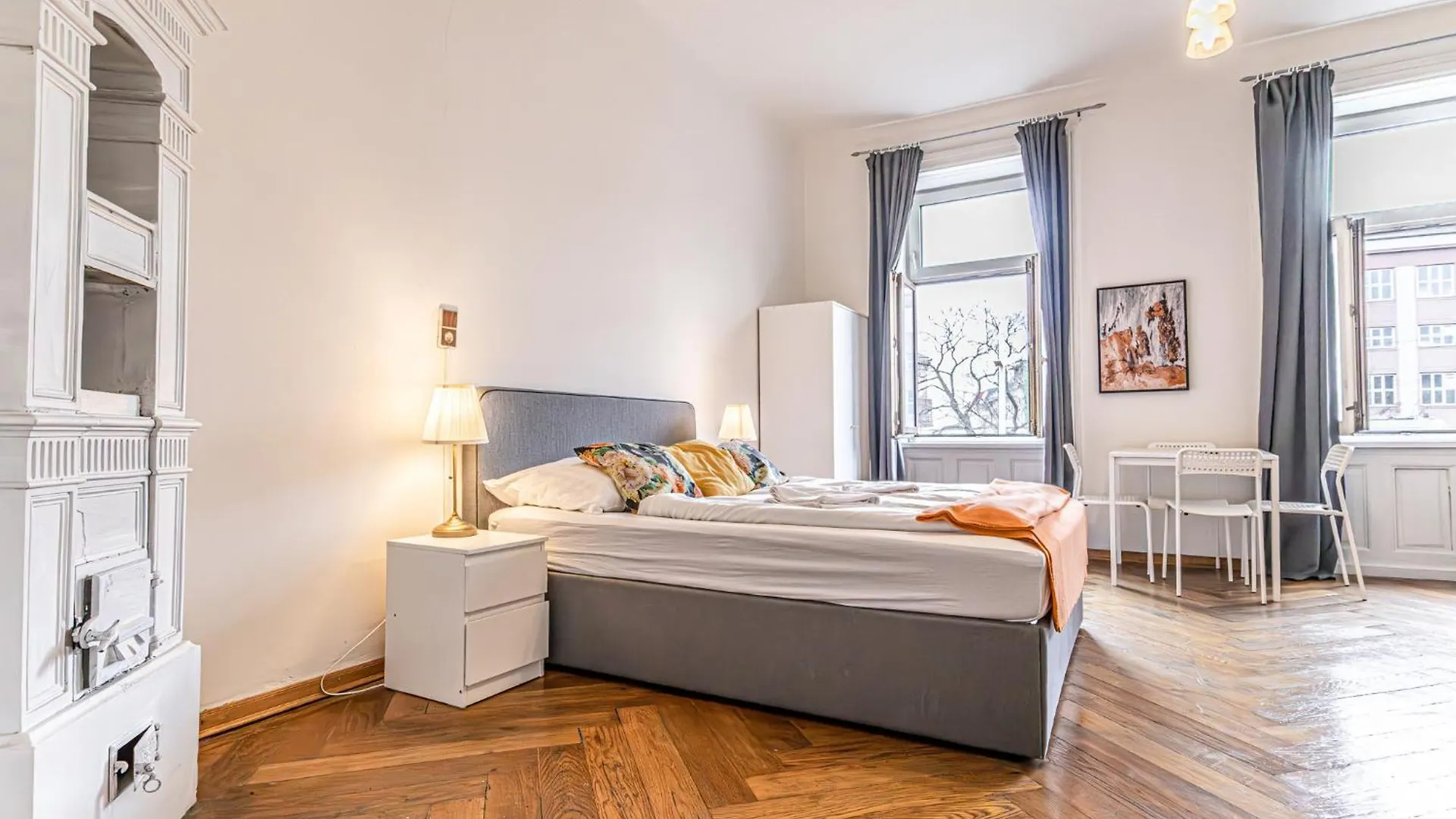 Stylish Apartment Near Akh Free Wi-Fi & Netflix Vienna 0*,  Austria